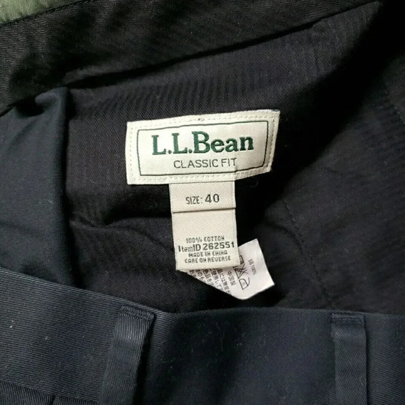 L.L Bean Classic Fit Chino Pants Pleated Front Black Cotton Twill Size 40x32 - Picture 5 of 9